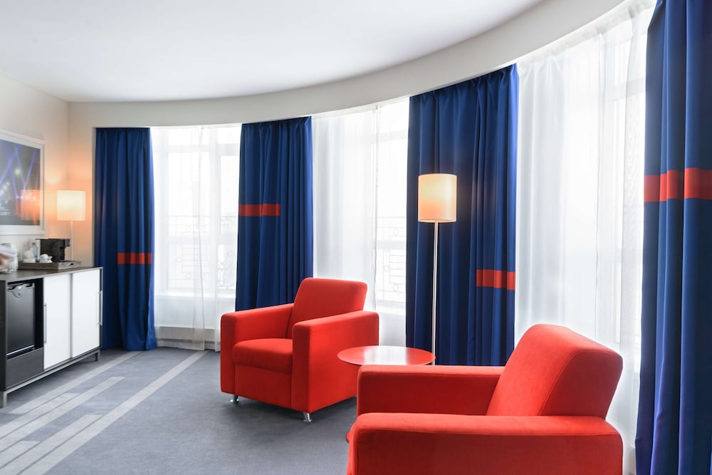 Park Inn By Radisson Astana 42/67