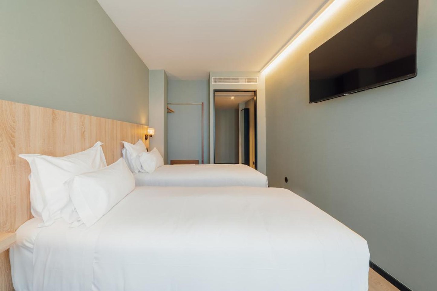 ABC HOTEL PORTO CAMPANHA 62/101