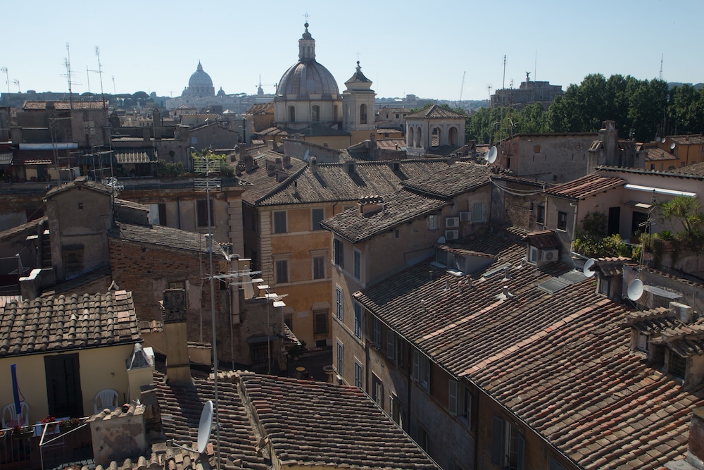 Relais Arco Della Pace 48/64
