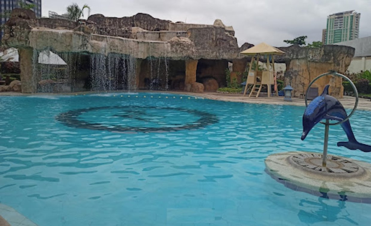 Waterfront Cebu City Hotel and Casino 38/38