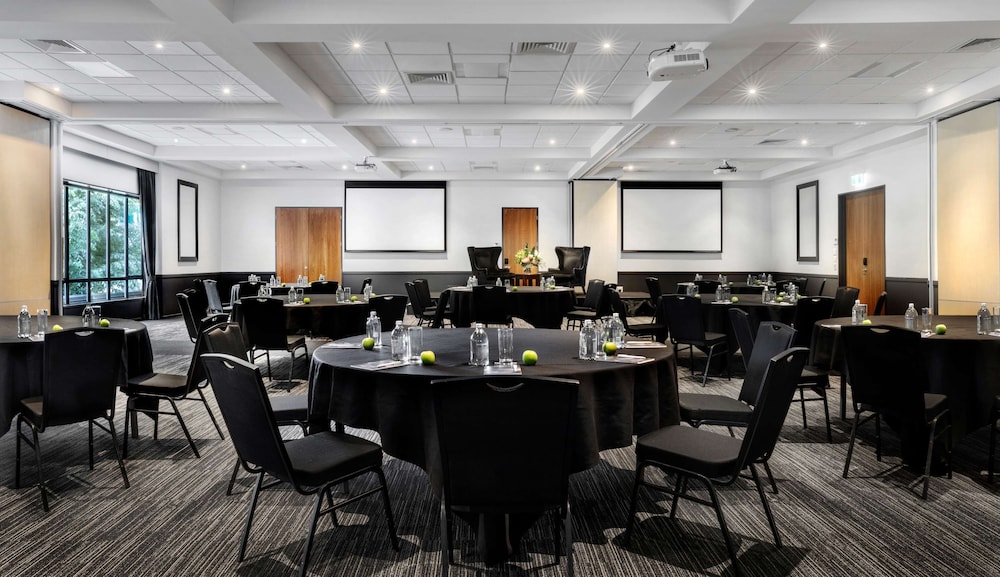 Rydges Latimer Christchurch 38/50