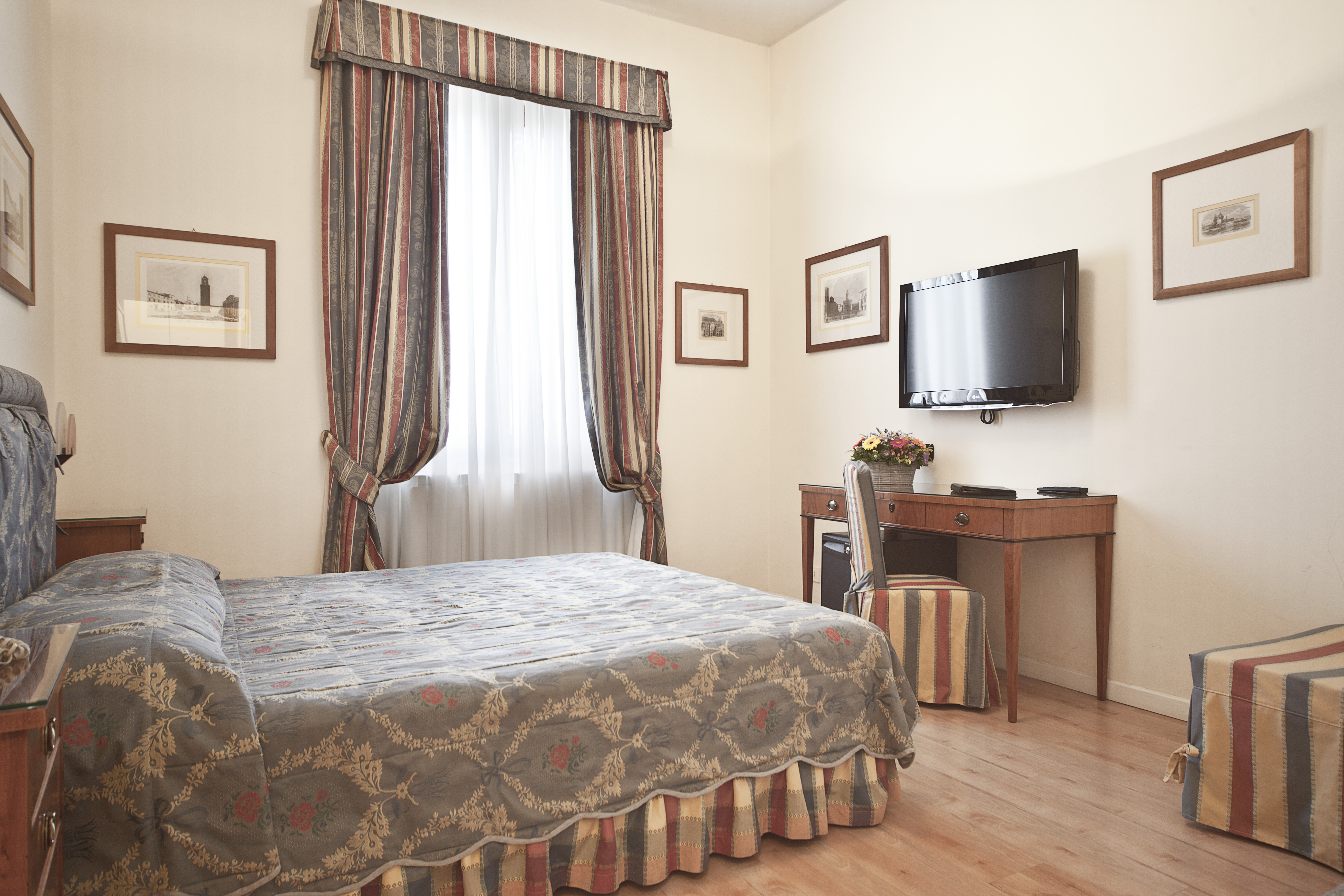 Superior, Single, Double or Twin Bed