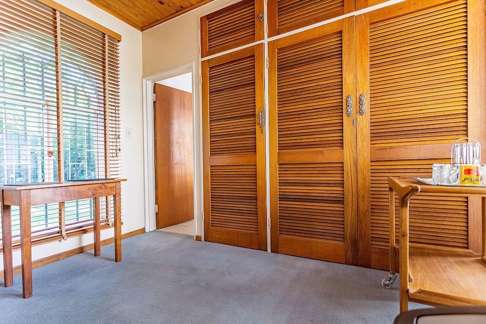 Bay Tree Guest House 17/28