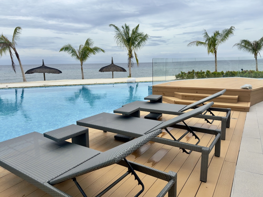 Lime Resort Bohol, a member of Radisson Individuals Premier 34/60