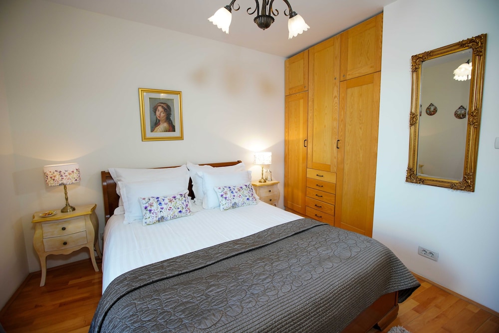 Boutique Guest Accommodation Zephyrus 31/80