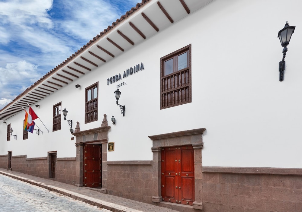 Terra Andina Colonial Mansion 50/58
