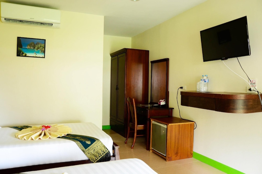SUPERIOR, TWIN BEDS