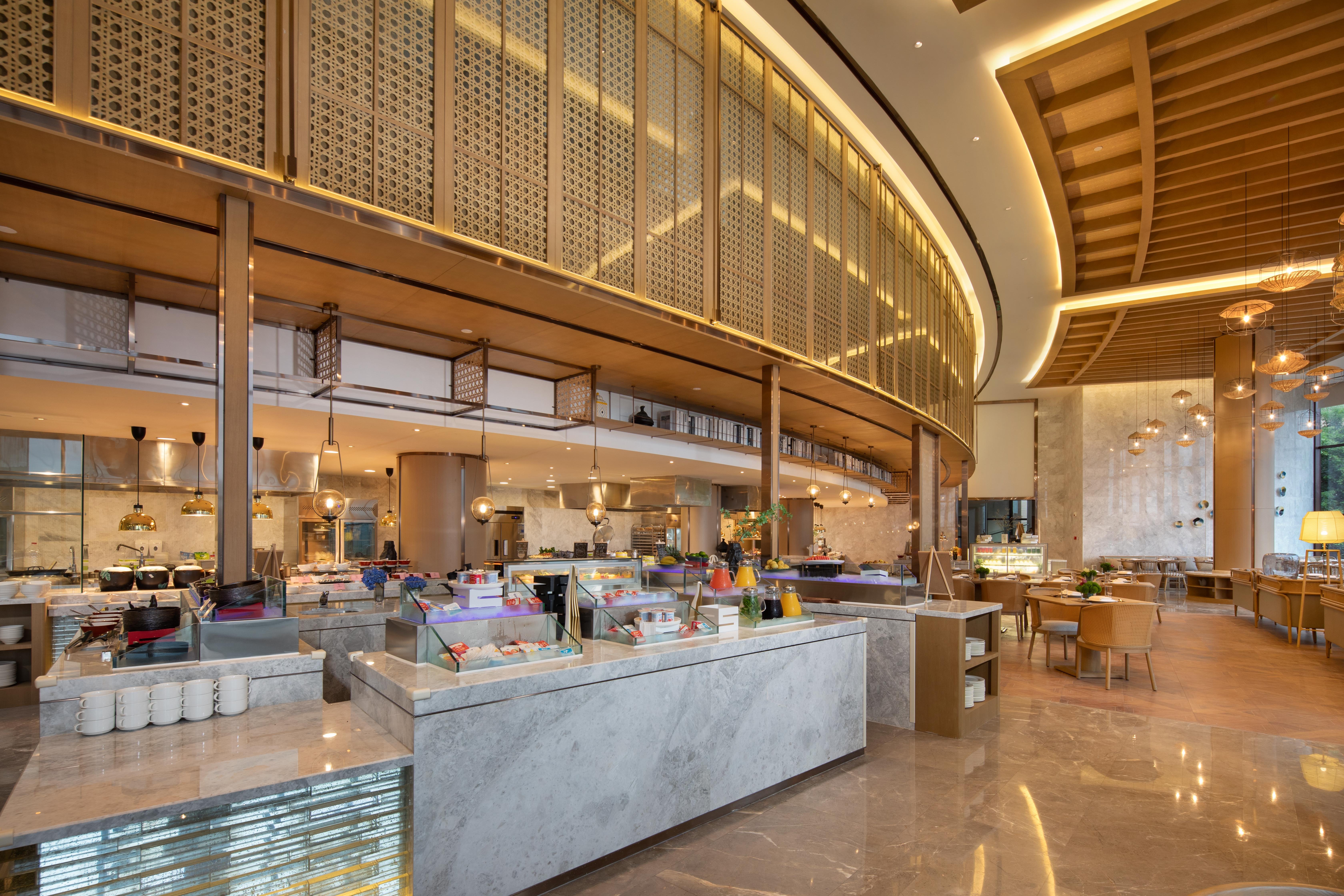 Crowne Plaza Zhoushan Seaview 9/51
