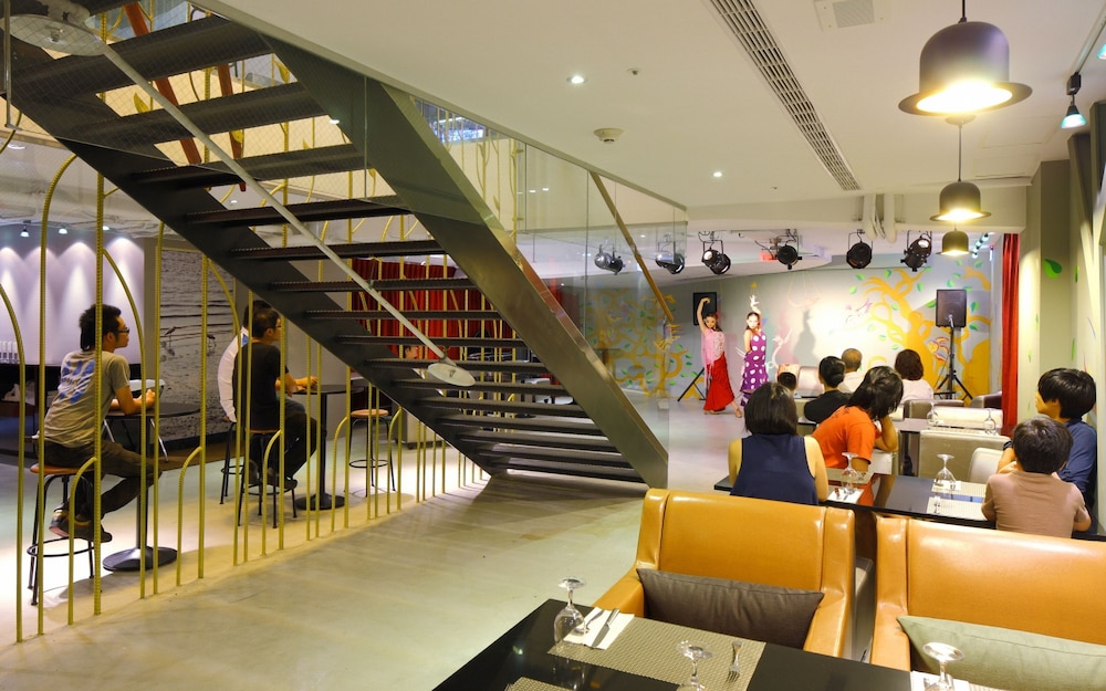 Hotel Day Plus Tamsui 55/66