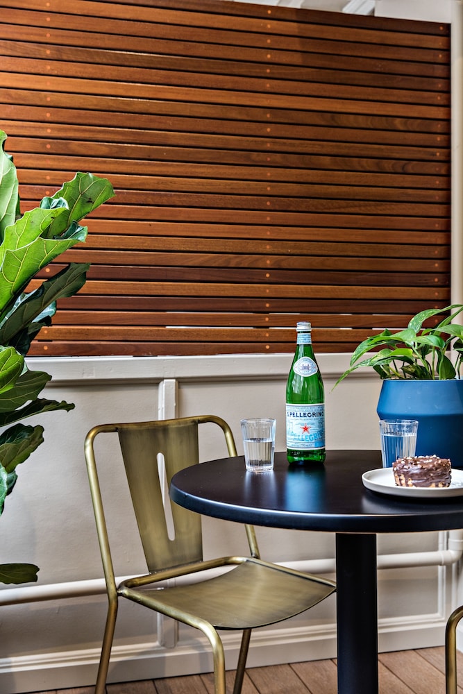 The Jensen Potts Point 14/50