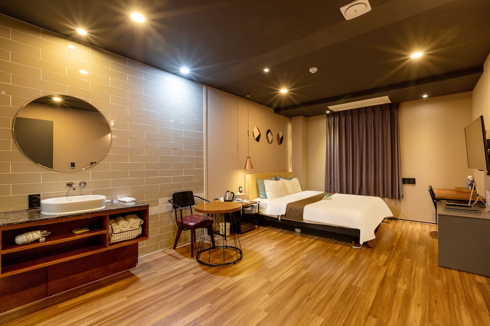 Sorgente Business Hotel 15/50