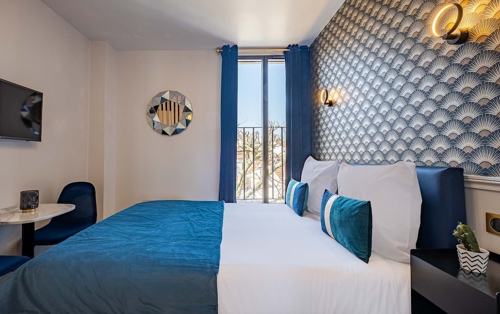 Mijos Appartements Hotel 12/44