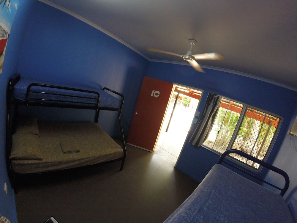 Cable Beach Backpackers Hostel 19/36