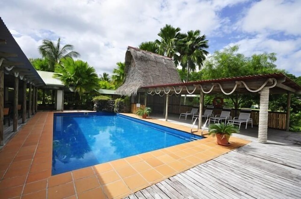 Kosrae Nautilus Resort 29/31
