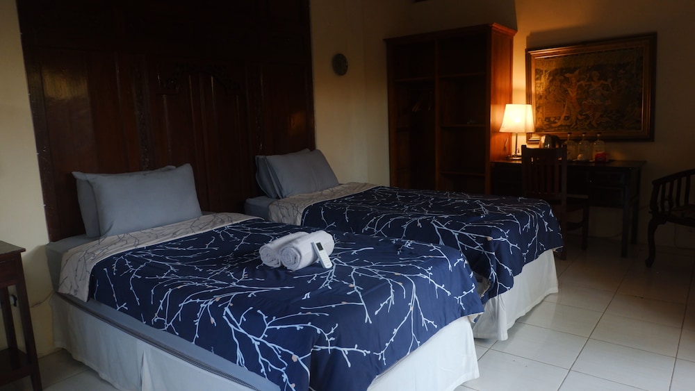 Rumah Boedi Private Residence Villa 14/64