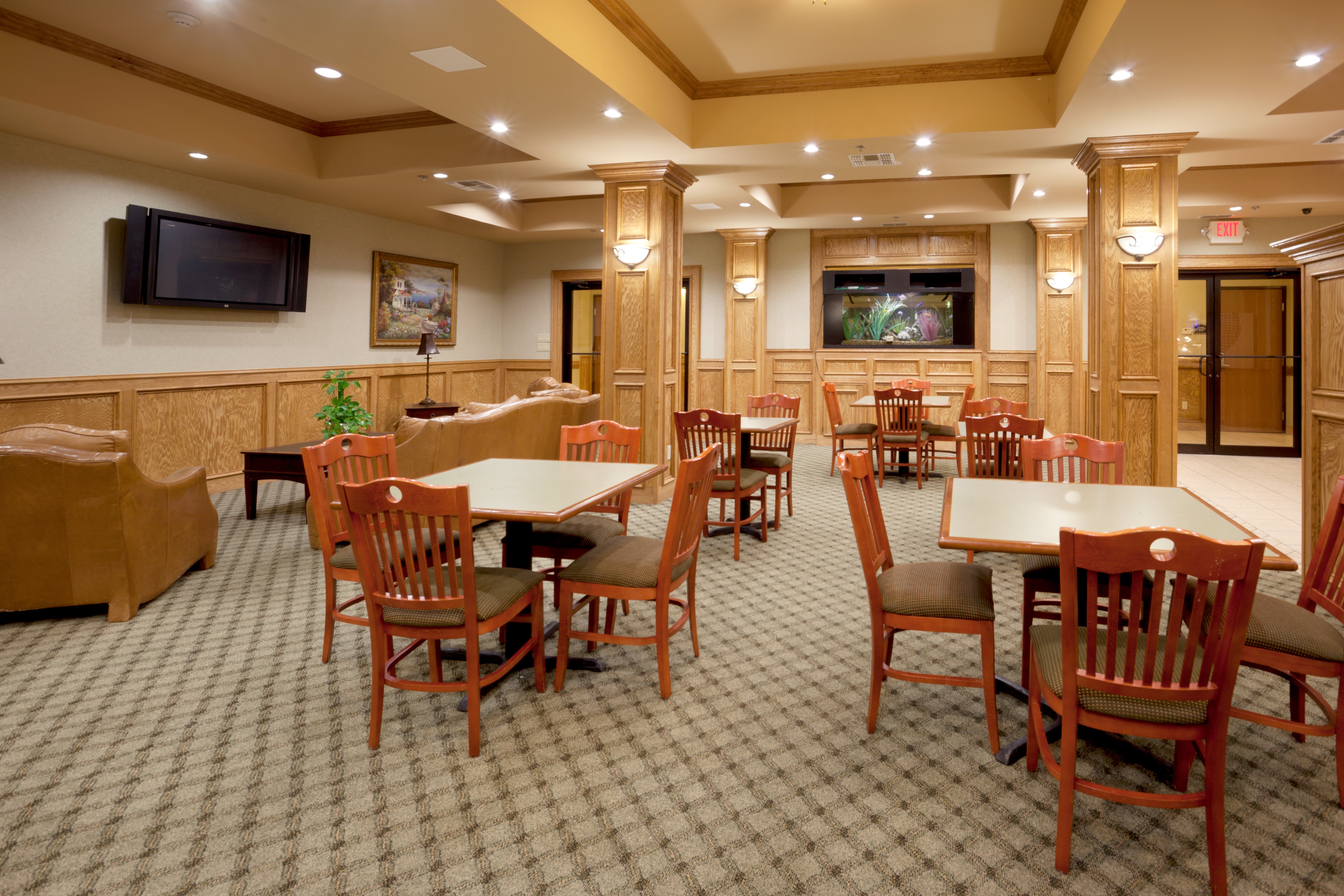 Holiday Inn Express Hotel Suites Zapata 21/27