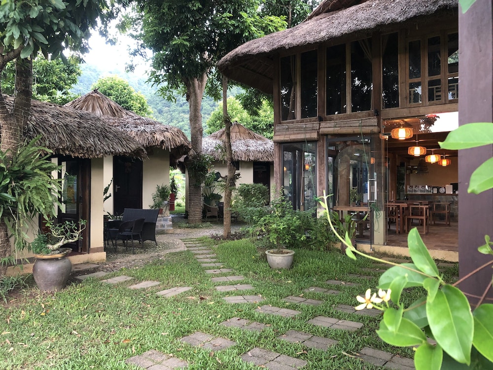 Mai Chau Villas 54/64