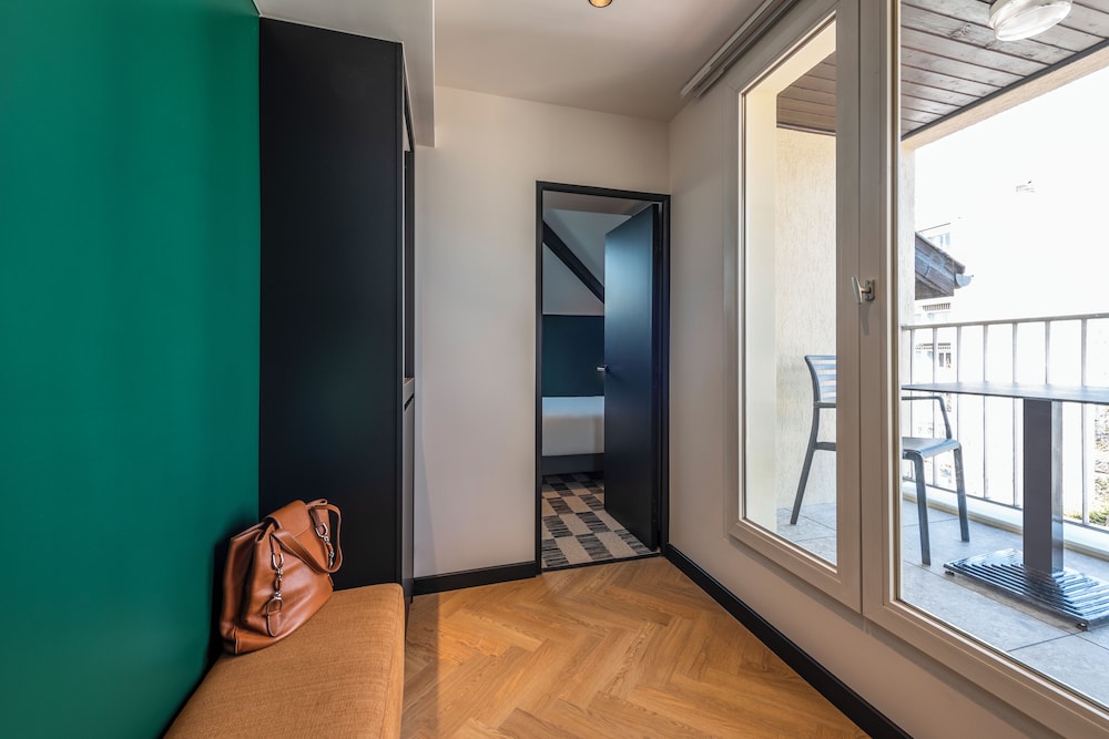 Hotel Le Lumiere 13/16