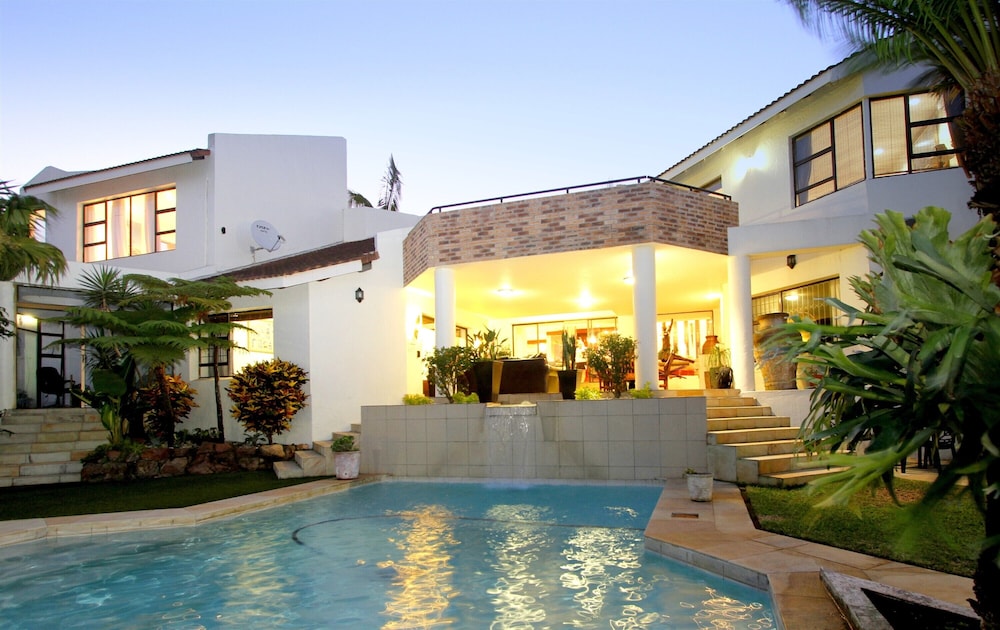 La Dolce Vita Guest House 4/50