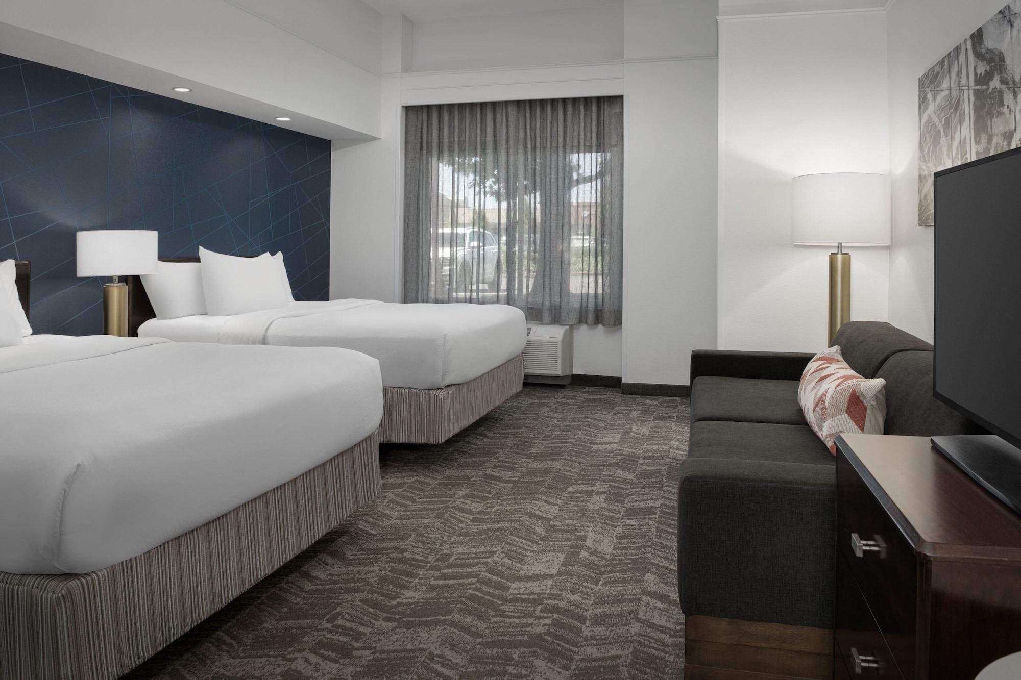 Suite, Multiple Beds