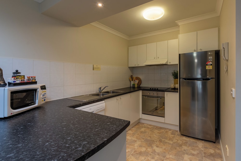 Lifestyle Apartments At Ferntree 33/66