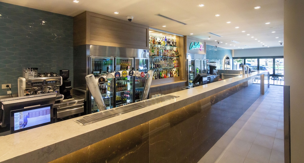 Royal Hotel Randwick 11/70