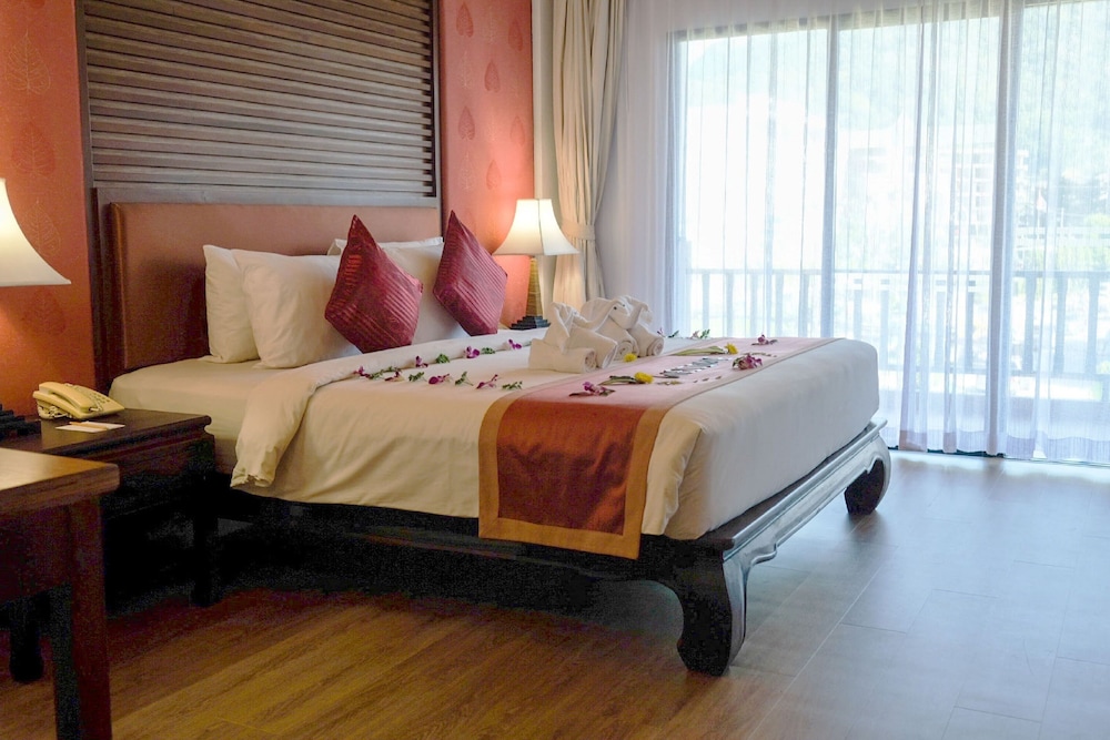 Nipa Resort 37/79