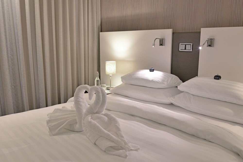 Hotel Verde Cape Town Airport 28/78