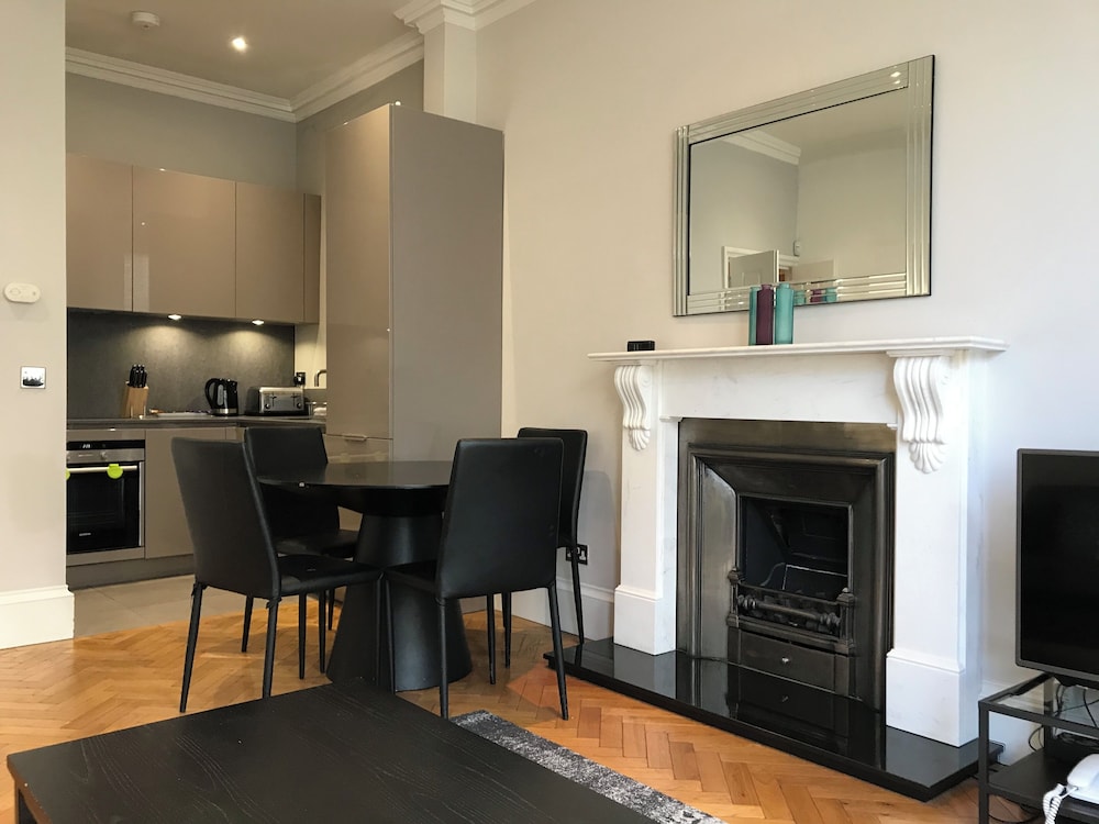 Earl's Court Serviced Apartments - West Brompton 18/20