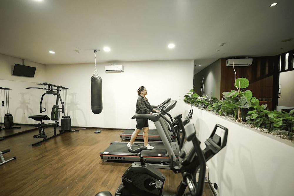 Grand Tjokro Balikpapan 35/55