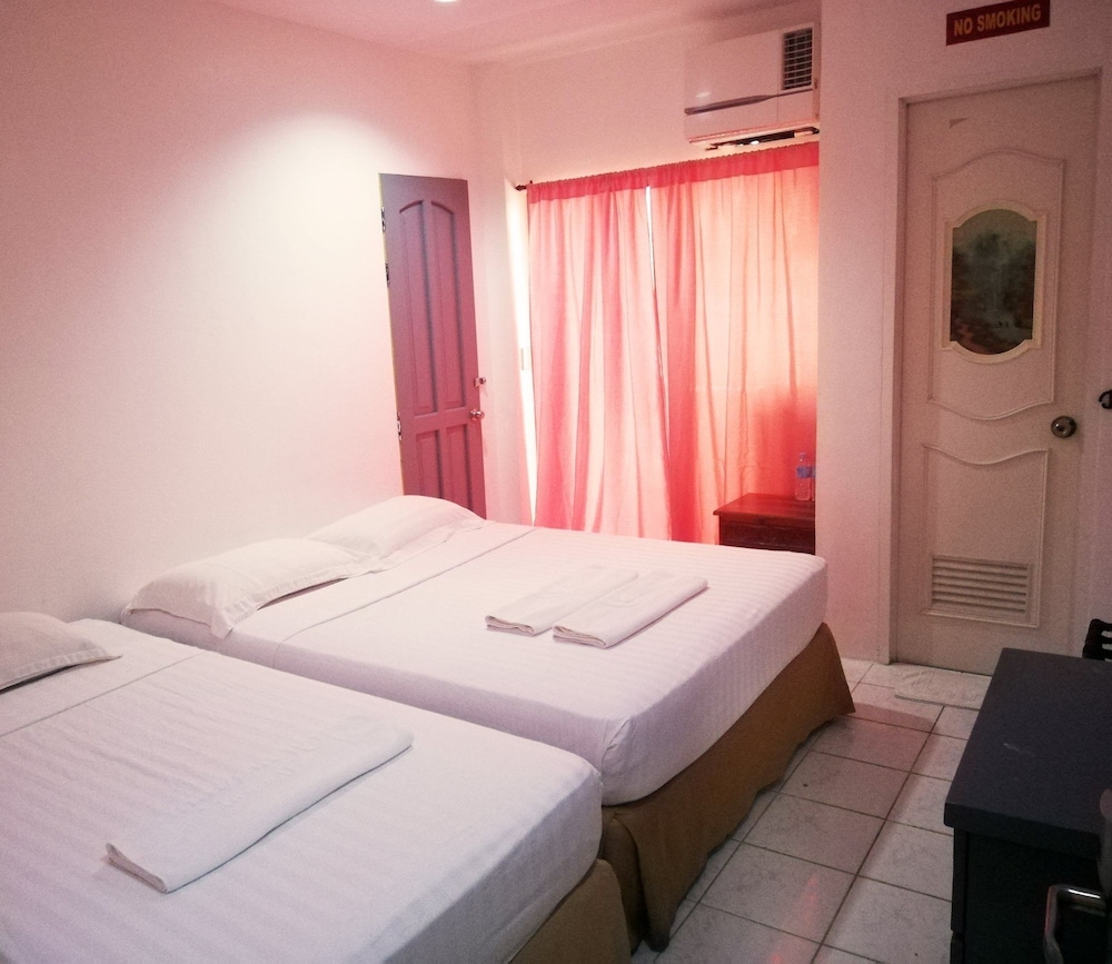 Island Inn Boracay 24/50