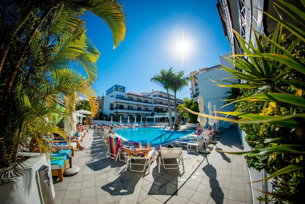 Vanilla Garden Hotel - Adults Only 64/74