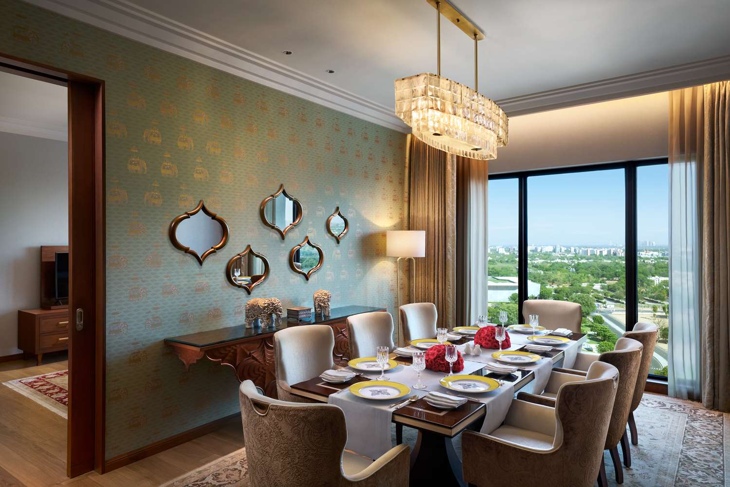 The Leela Gandhinagar 37/46