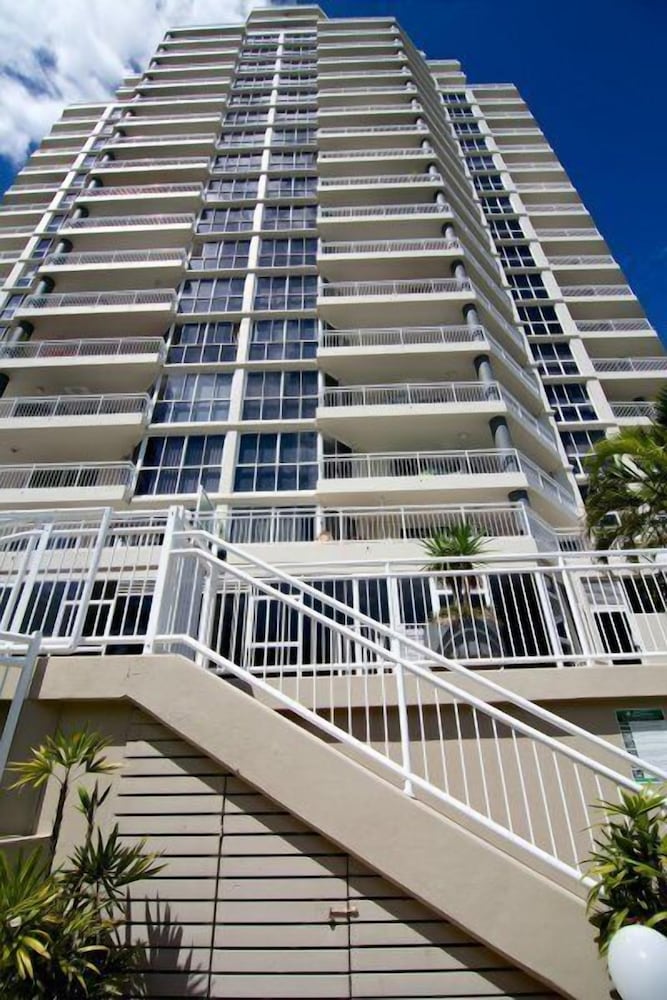 Ocean Sands Resort Gold Coast 2/49