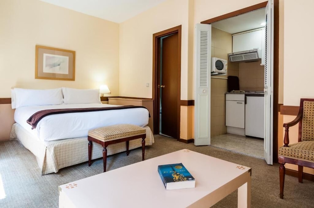 ESPAHOTEL PLAZA BASILICA 9/30