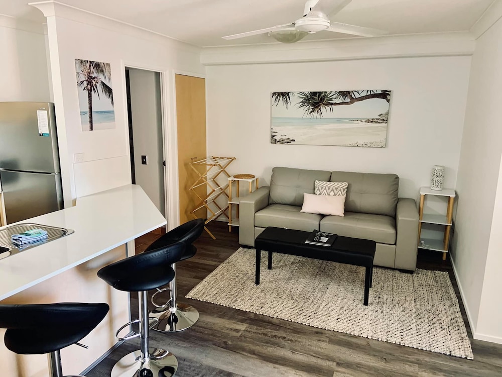 Aruba Surf Resort 37/69