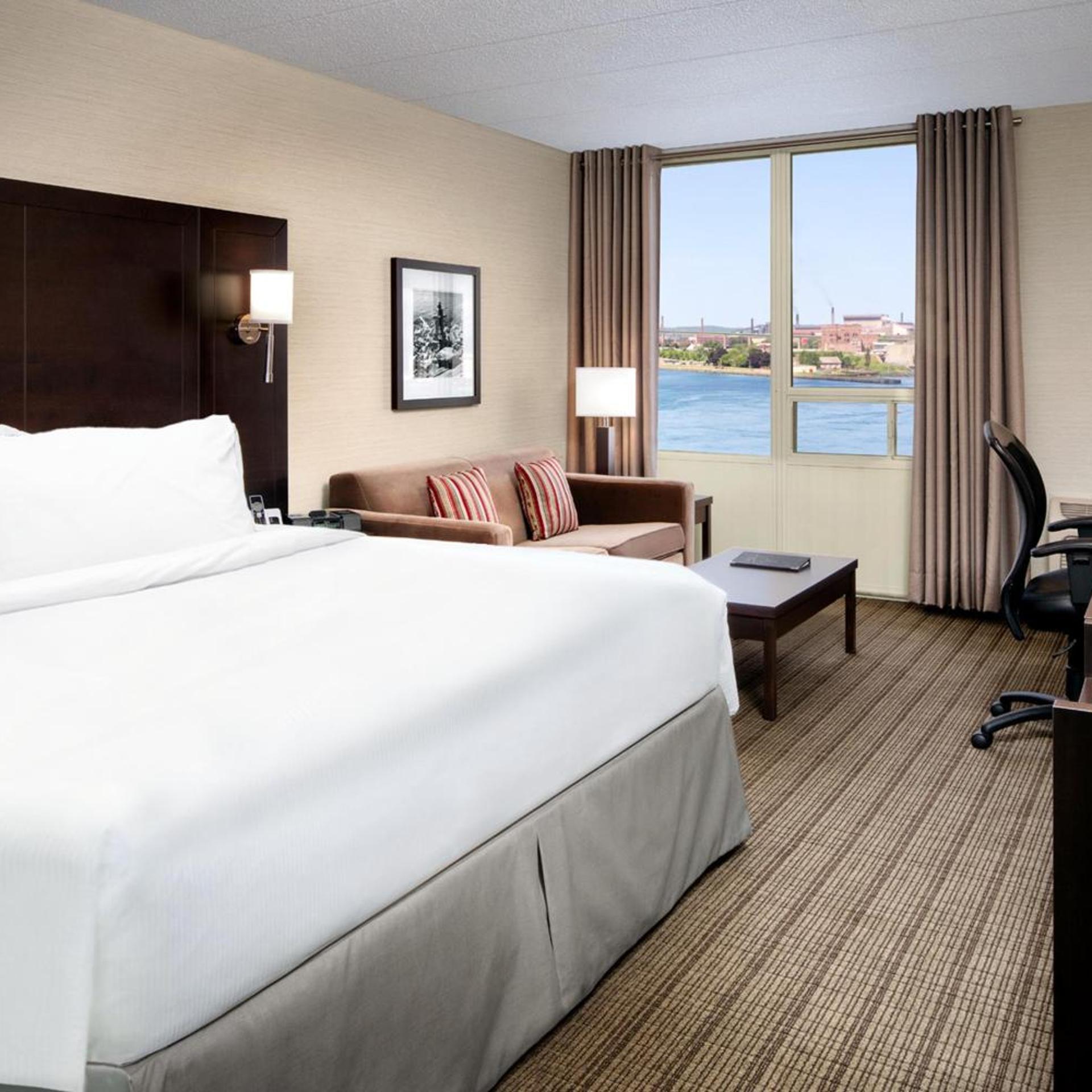 Guest Room, Deluxe, King Bed, Water View, Sofa