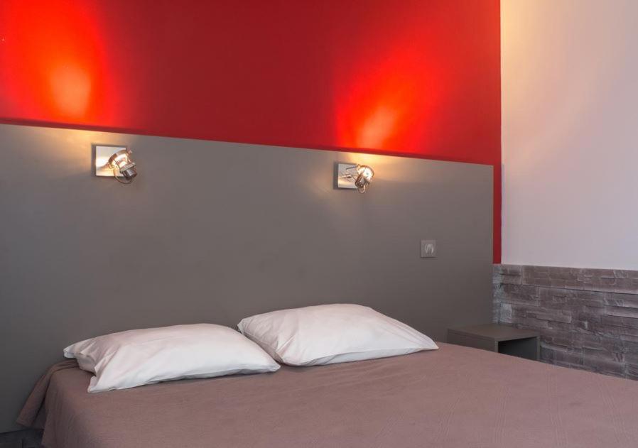 Logis Hotel la Vieille Ferme 6/21