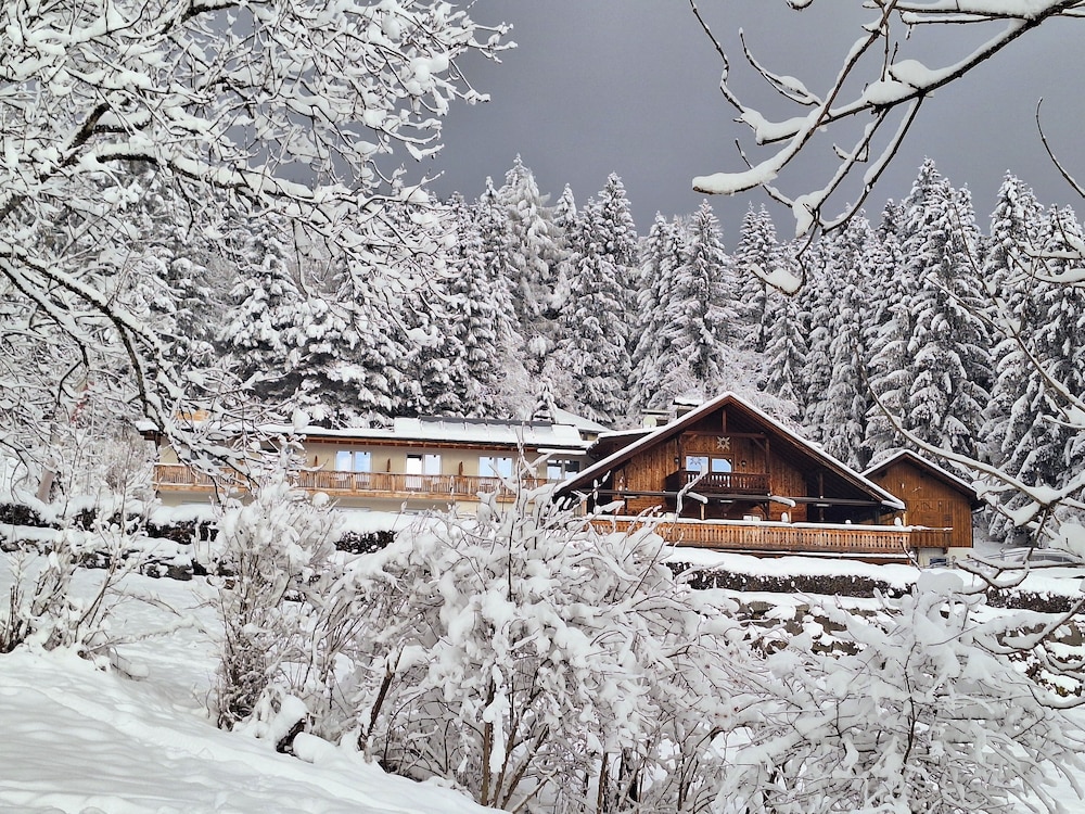 Sweet Cherry Boutique Guesthouse Tyrol 25/28