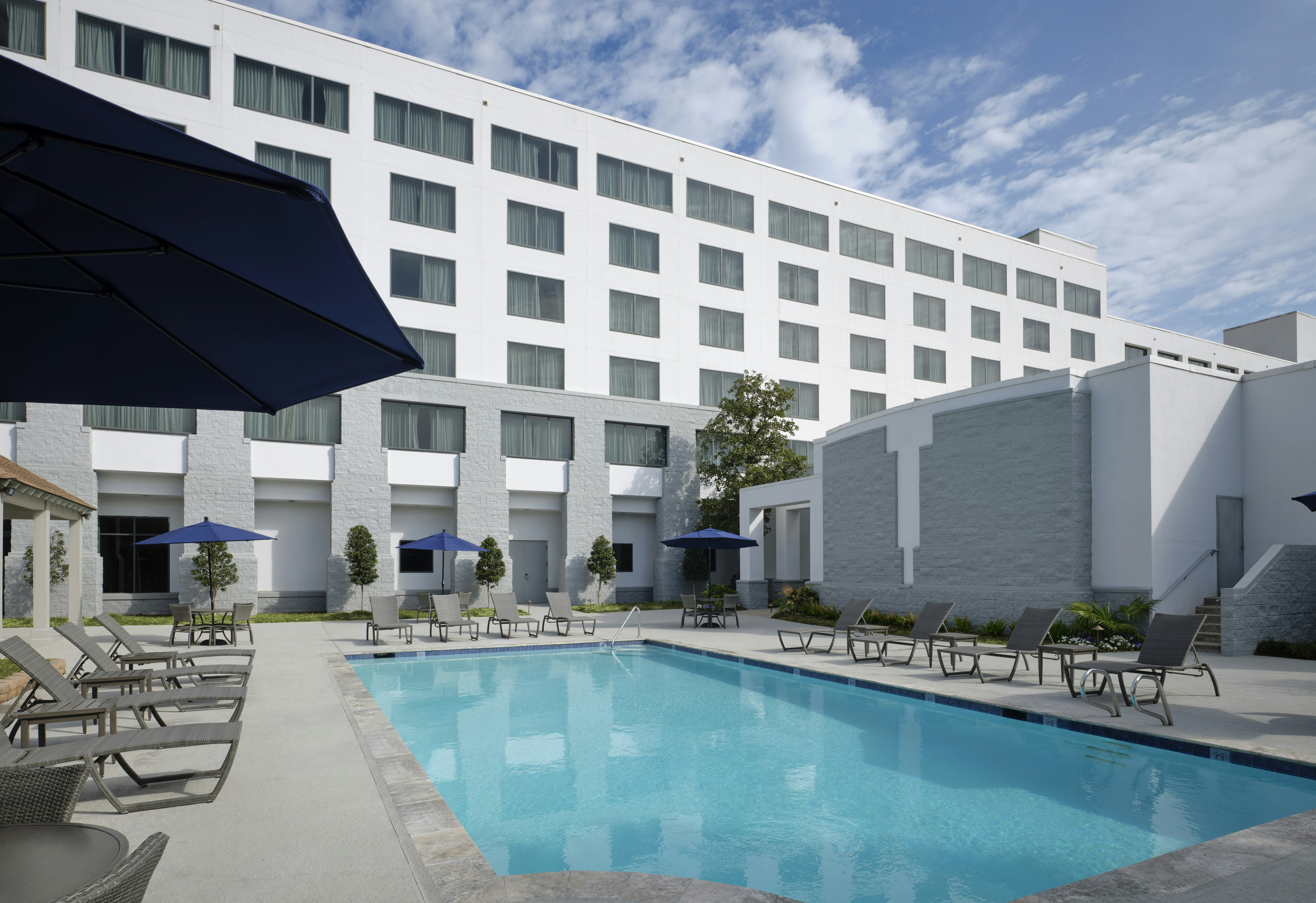 Hilton New Orleans Airport 7/75