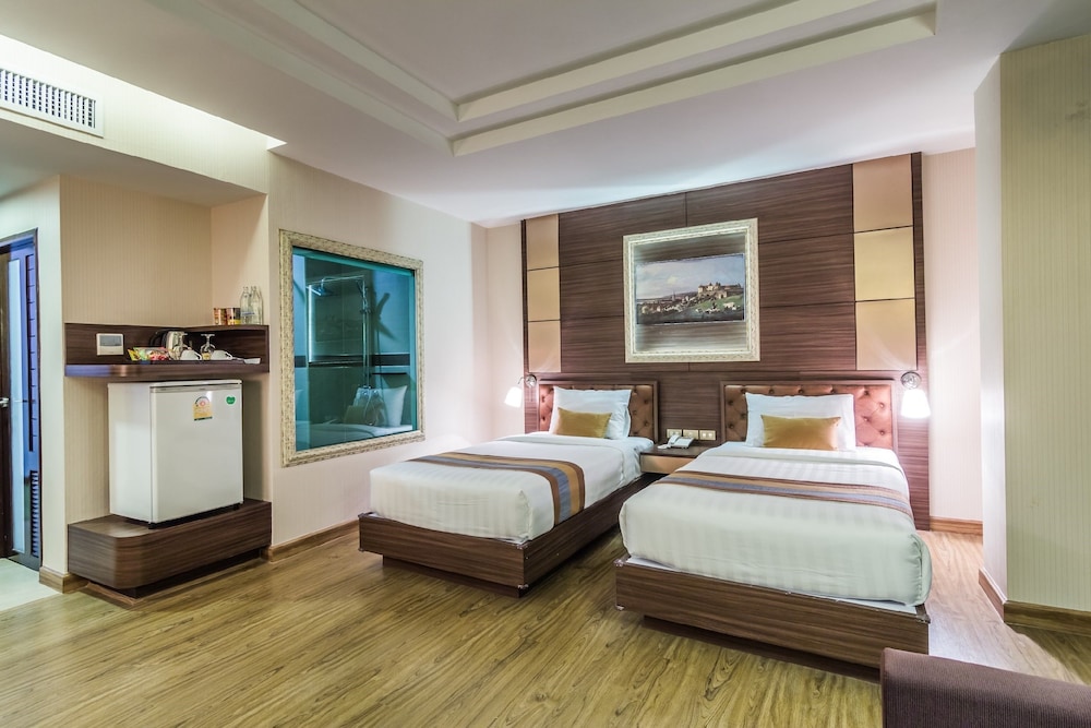 Gallery Design Hotel 11/33