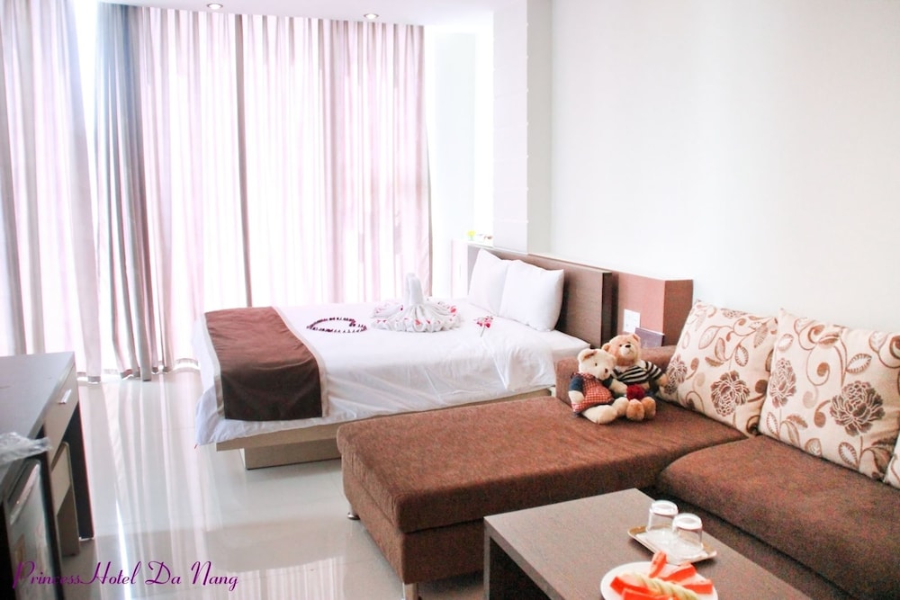 Princess Hotel 18/29