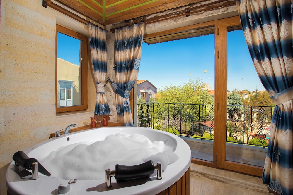 Cappadocia Fiesta Stone House 23/23