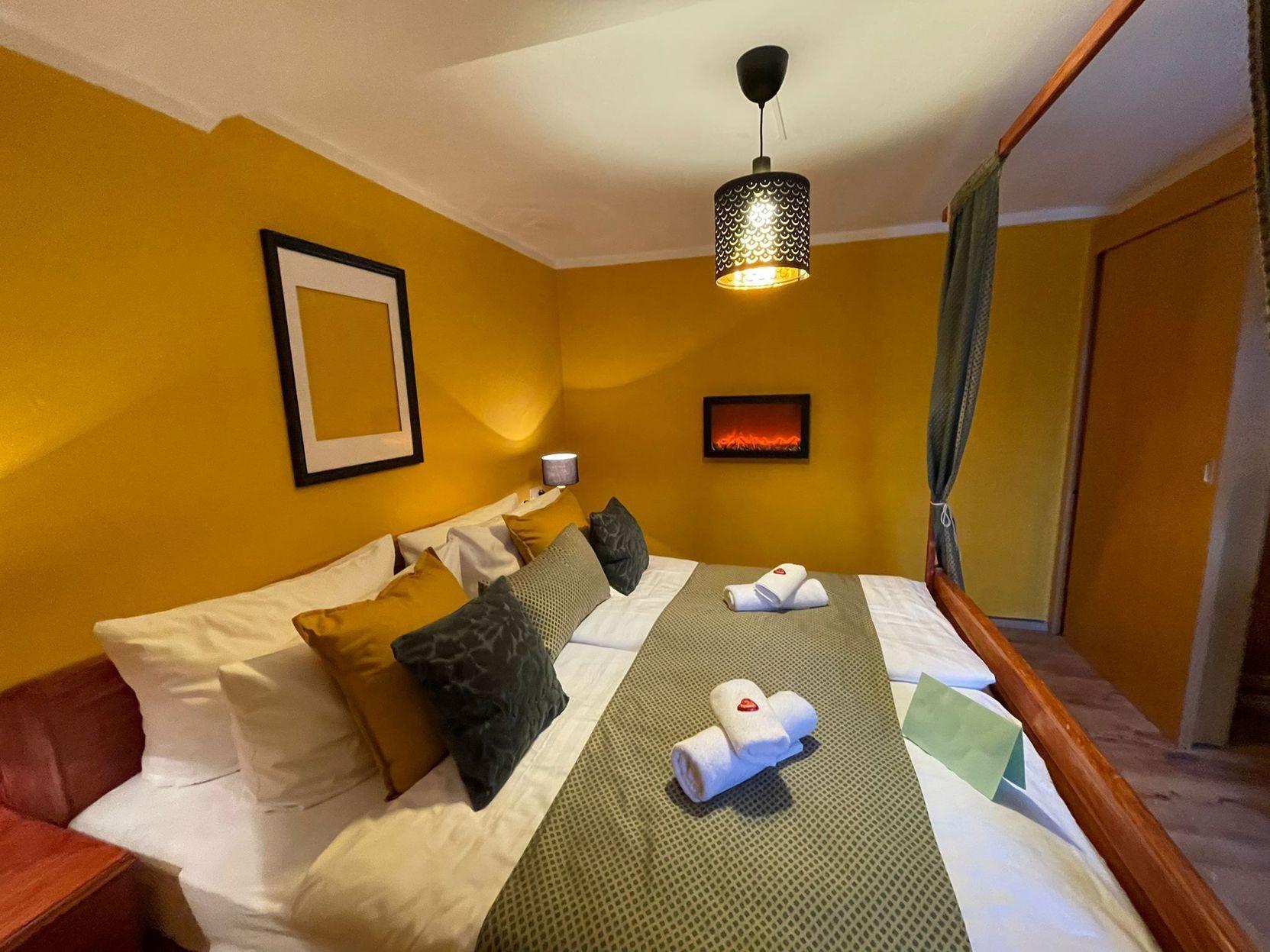 Design, Apartment, King Bed