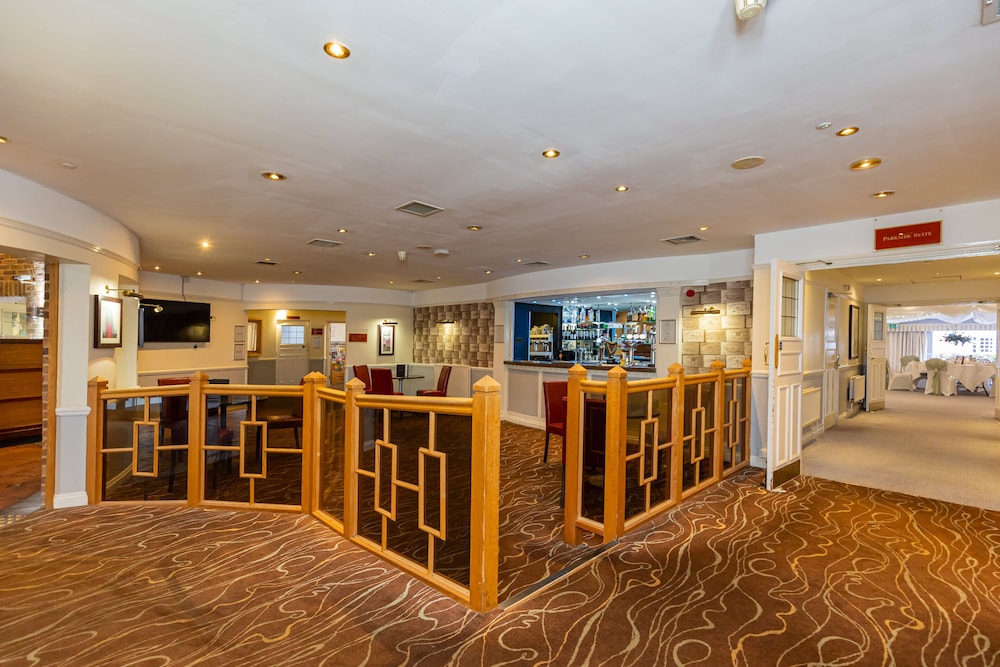 Mercure Tunbridge Wells 7/75
