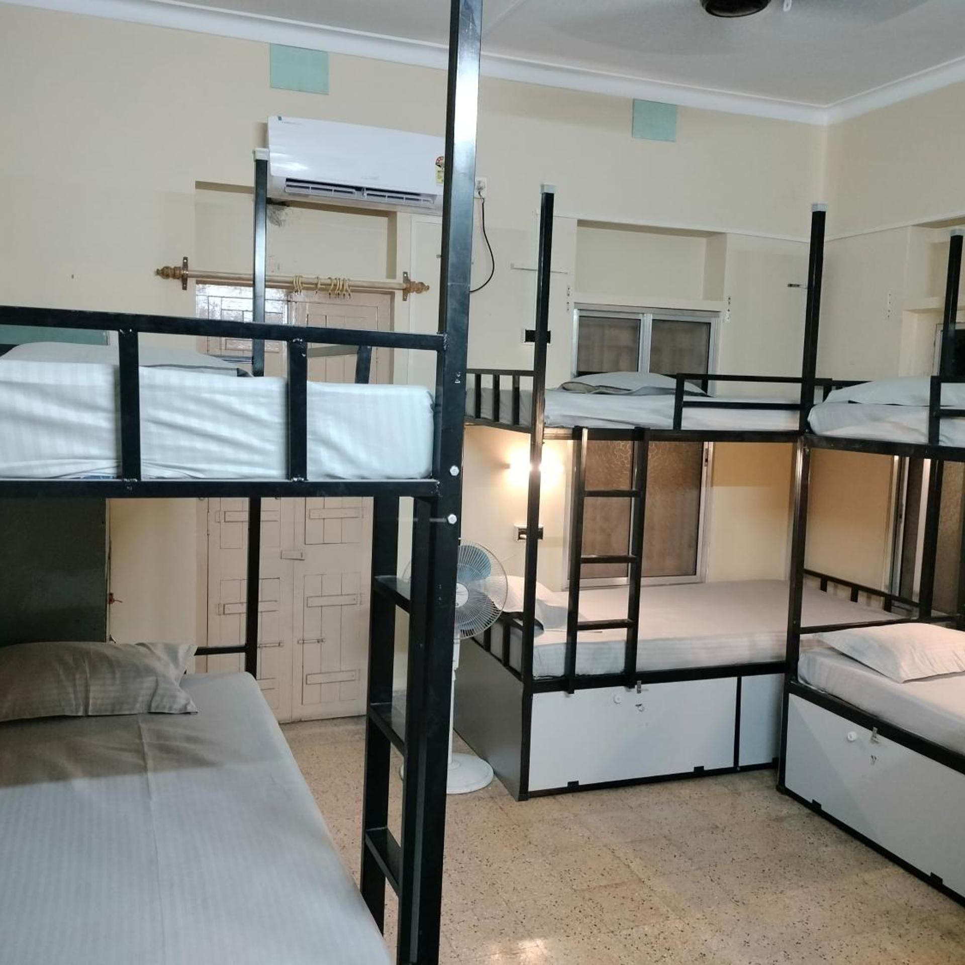 Bubble Beds Hostel 41/54