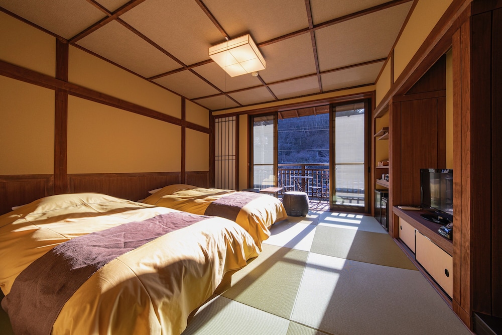 Shima Onsen Kashiwaya Ryokan 12/69