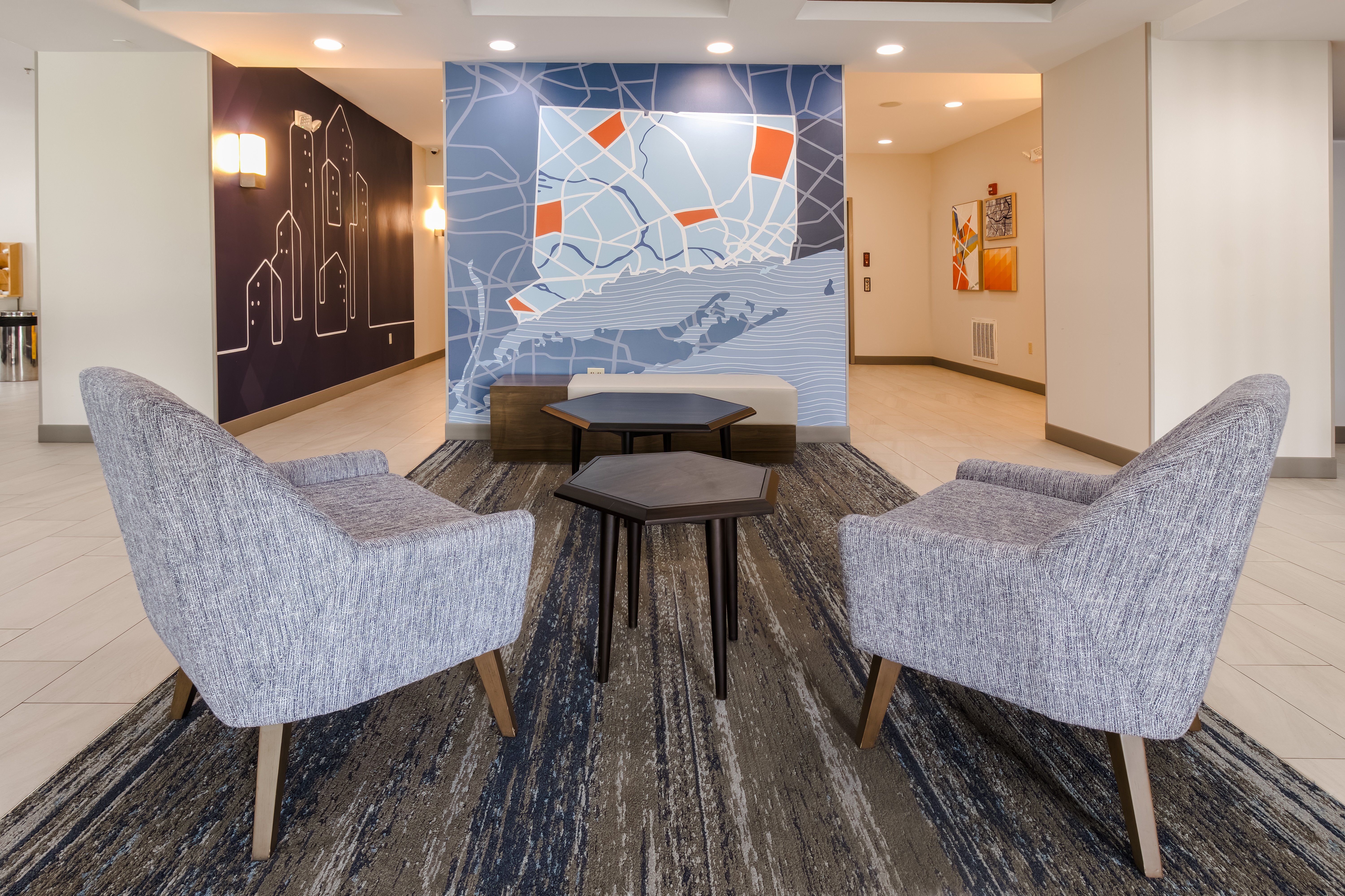 Holiday Inn Express Newington 35/50