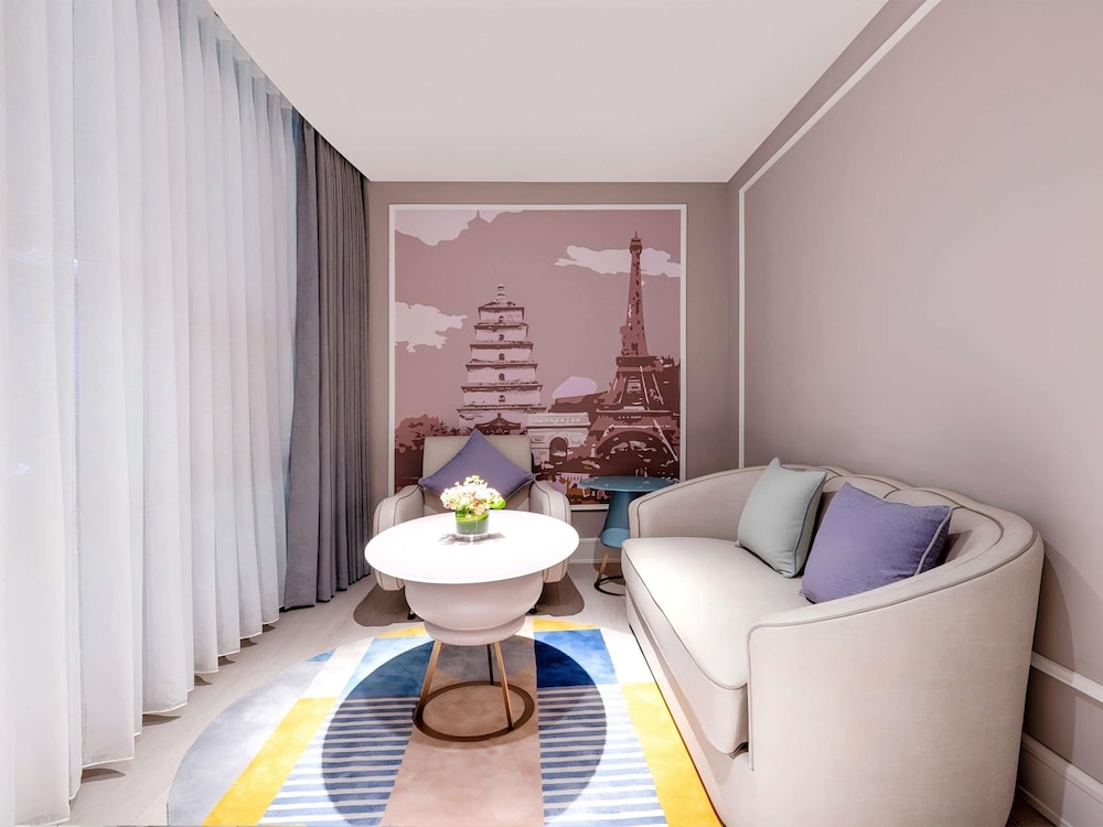 Mercure Xi'an High-tech Zone Center 44/62
