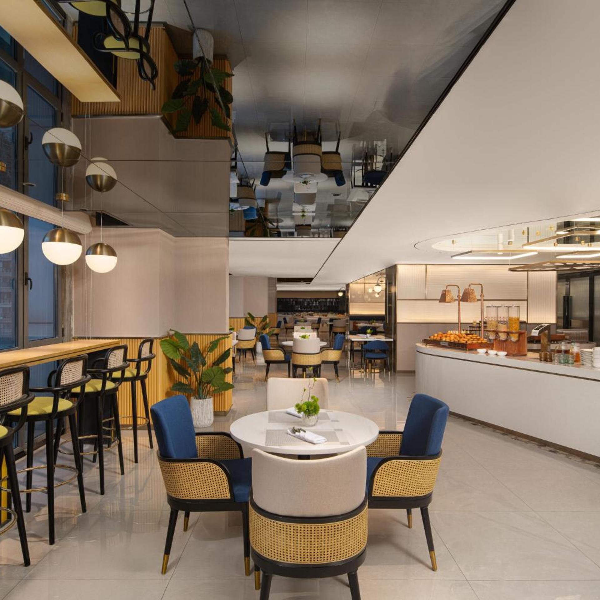 Hilton Garden Inn Zhengzhou Zhengdong New District 48/58